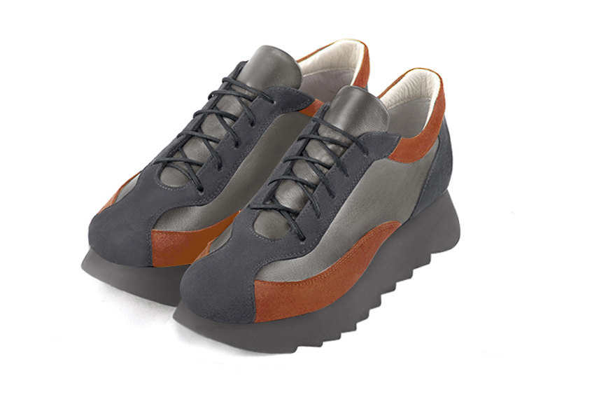 Dark grey and terracotta orange women's elegant sneakers. Round toe. Low rubber soles. Front view - Florence KOOIJMAN